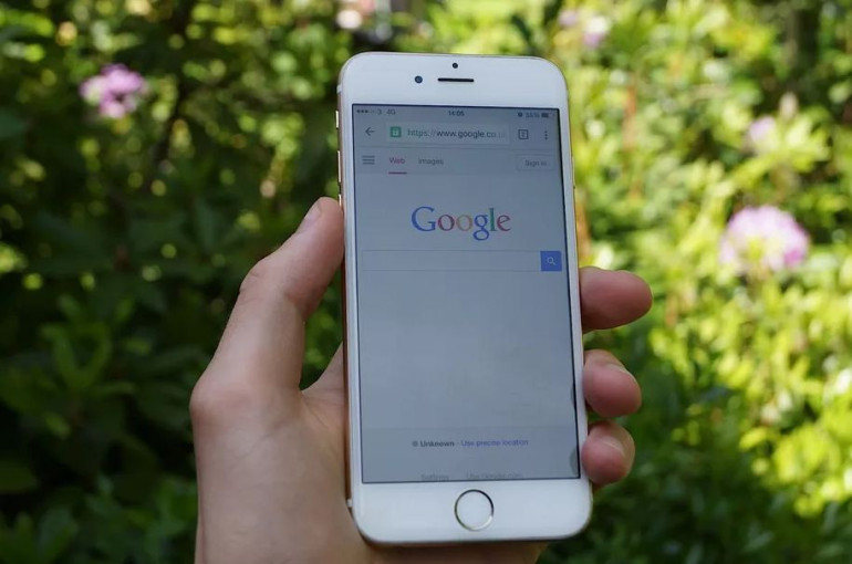 Google drops Instant Search
