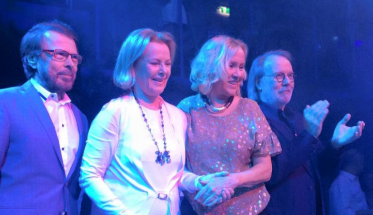 ABBA-ն վիրտուալ շրջայցի կմեկնի