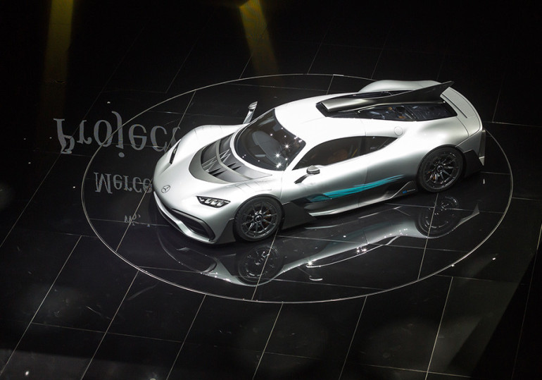Mercedes-AMG Project One: 6 секунд до 200 км/ч, больше 1000 сил и пять моторов