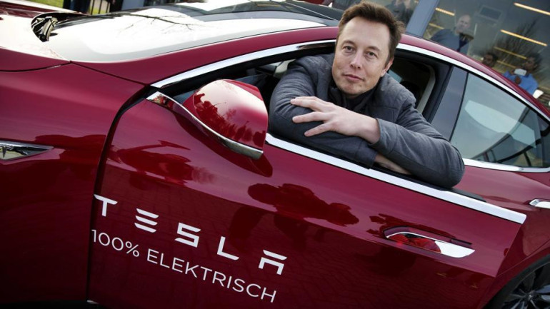 Միլիարդատեր Իլոն Մասկը Twitter-ում պատասխանել է Tesla-ի դժգոհ հաճախորդին