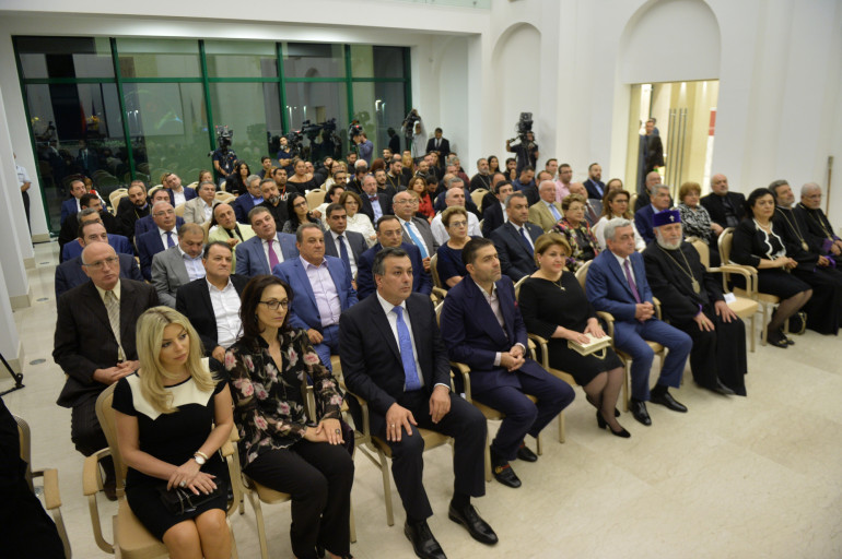 Մայր Աթոռում տեղի է ունեցել «Հայկական ազգային երաժշտական գանձարան» ծրագրի շնորհանդեսը (տեսանյութ, լուսանկարներ)