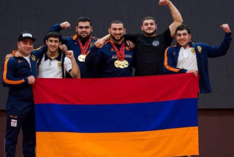 Young Armenian weightlifters bring 32 medals from 2017 World Championship