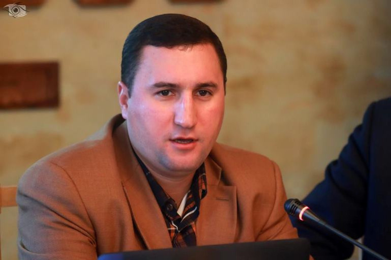 «Զորացրվել եմ երկրորդ երեխայի ծննդյան կապակցությամբ». Գաբրիել Բալայանը հերքում է, թե չի ծառայել բանակում