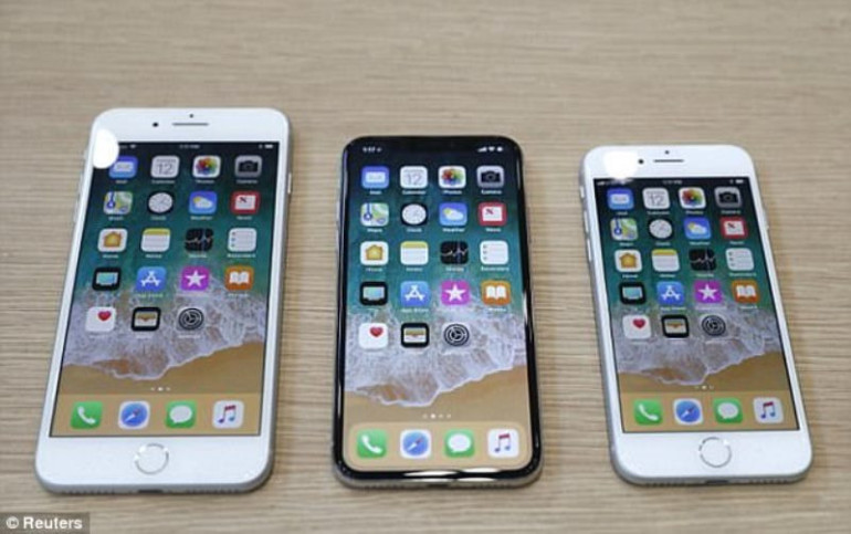 Apple expected to launch larger version of hit handset next year