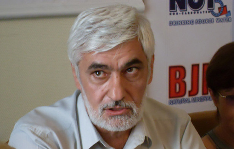 Ամենամեծ անարդարությունն այն է, որ մեր իրական հերոսների փառքը ուրիշներն են վայելում. Հրանտ Խաչատրյան Ամենամեծ անարդարությունն այն է, որ մեր իրական հերոսների փառքը ուրիշներն են վայելում. Հրանտ Խաչատրյան