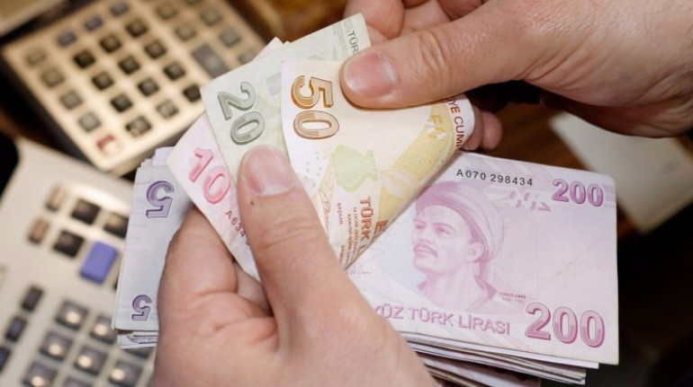 Թուրքական լիրան ռեկորդային անկում է գրանցել ԱՄՆ դոլարի նկատմամբ