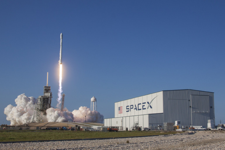 SpaceX ընկերությունը դադարեցնում է Falcon 9-ի նախագծումը