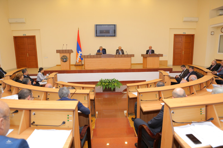 Արցախի խորհրդարանն ընդունել է 2018-ի պետական բյուջեն