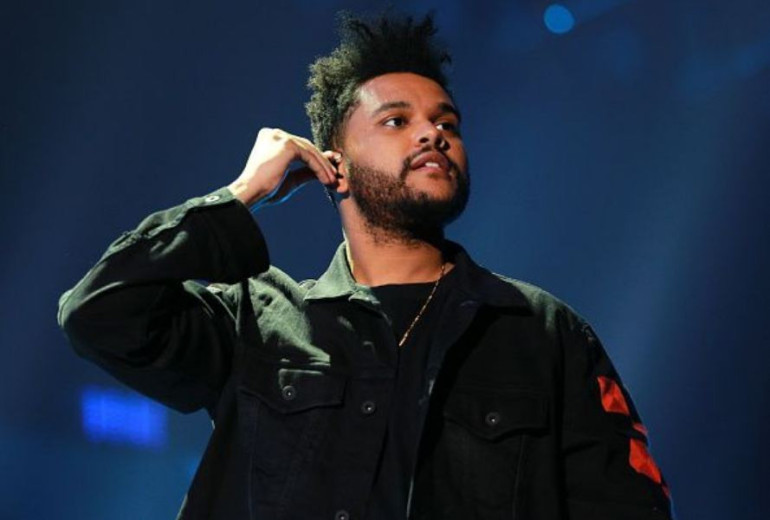 The Weeknd разорвал отношения с H&amp;M из-за расистского скандала