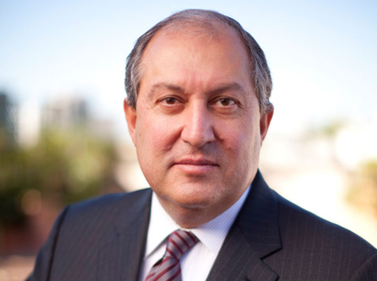 Հանդիպելու եմ բոլոր կուսակցությունների, հկ-ների ու մշակութային, գիտական համակարգերի հետ, որից հետո կկայացնեմ իմ որոշումը. Արմեն Սարգսյան