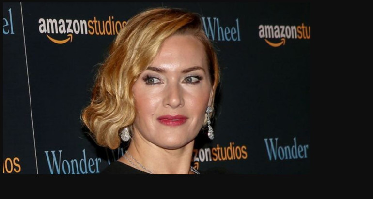 Kate Winslet 'regrets poor decisions'