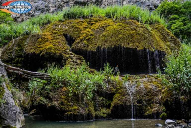 Լեռնային կիրճեր, հնագույն վանքեր ու գյուղեր, զարմանահրաշ մարդիկ. «TravelBlog»-ը Արցախի մասին նոր ֆիլմ ունի (տեսանյութ)