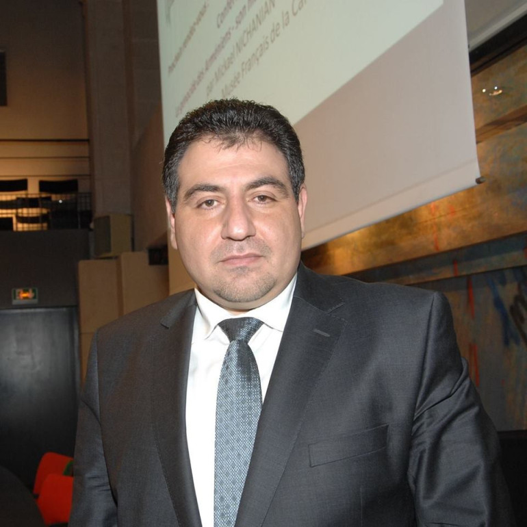 Մակրոնը Ֆրանսիայի նախորդ նախագահներից ժառանգել է լավ վերաբերմունք հայերի նկատմամբ. Արման Ավագյանը՝ հայ համայնքի կազմակերպած ընթրիքի մասին