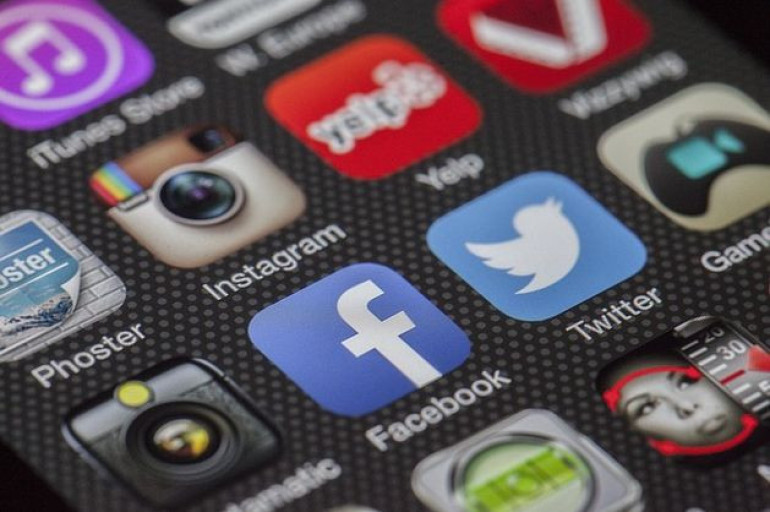 Бывшие сотрудники Facebook, Google и Apple будут бороться с новыми технологиями