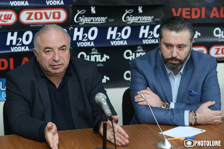 Աթեշյանն է ներքաշում պետությանը այս խաղի մեջ, ոչ թե պետությունը նրան. կարծիքներ