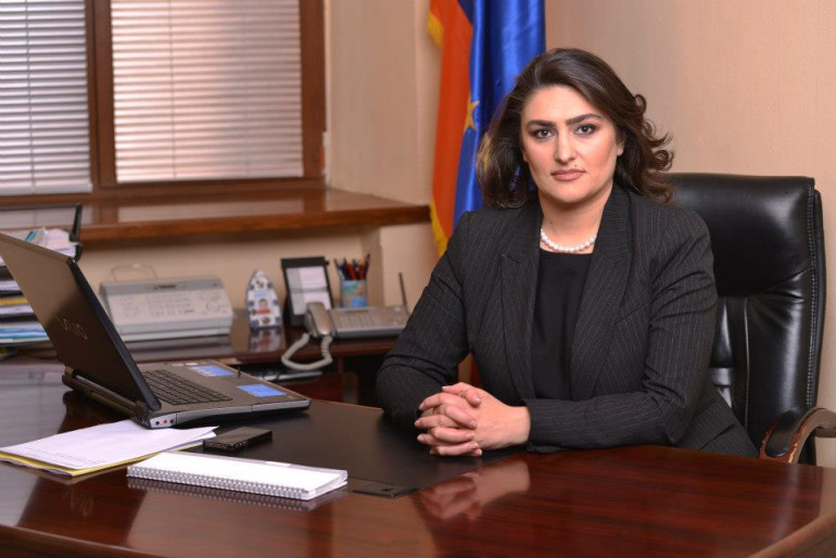 Դավաճանի մտածելակերպ ունեցողի արարք. Ն. Լափաուրին՝ Երևանի քաղաքապետարանի հետ համագործակցությունը դադարեցնելու՝ Երևանի քույր քաղաքներին ուղղված կոչի մասին