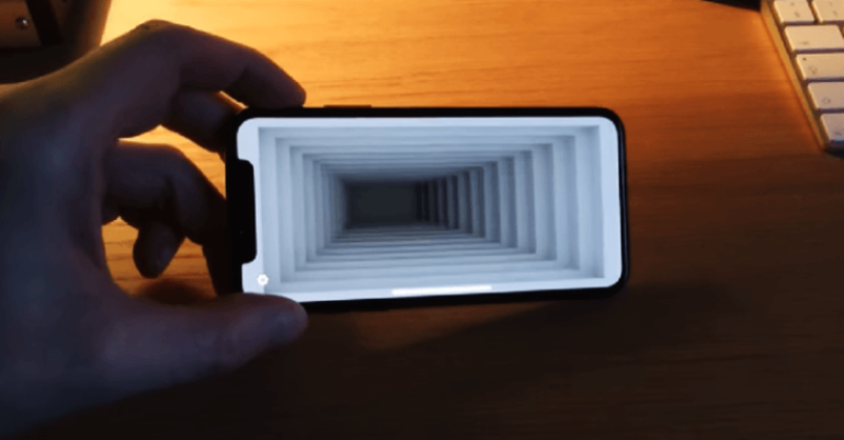 Պորտալ դեպի այլ աշխարհ. iPhone X-ի տեսողական խաբկանքը զարմացրել է սոցկայքերի օգտատերերին (տեսանյութ)