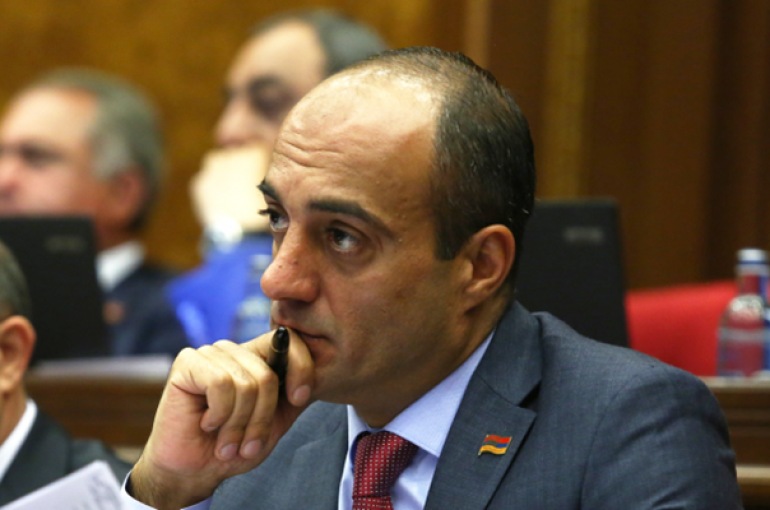 ՊՆ նոր ծրագրով պահեստազորում գտնվող երիտասարդներին հնարավորություն կտրվի բարձրացնել իրենց կրթական ցենզը և ունենալ բարձր վարձատրվող աշխատանք. Ա. Սաղաթելյան
