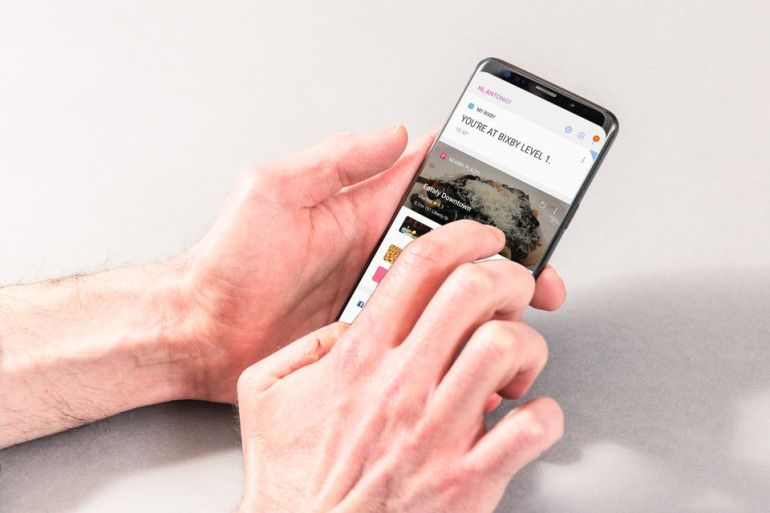 Samsung-ի նորագույն Galaxy S9 սմարթֆոնի օգտատերերը հայտնում են սենսորային էկրանի խափանման մասին