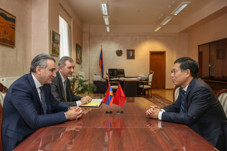 «Սևակ Խանաղյանի երգն արժանի է հաղթանակի», «Այդ երգում մի տեսակ հայկականություն կա». Wiwibloggs-ի բլոգերները կիսվել են կանխատեսումներով (տեսանյութ)
