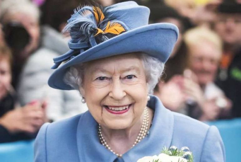 Queen Elizabeth congratulates Armenian president on assuming office