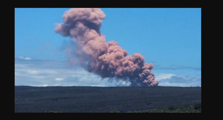 Hawaii emergency declared over volcano eruption