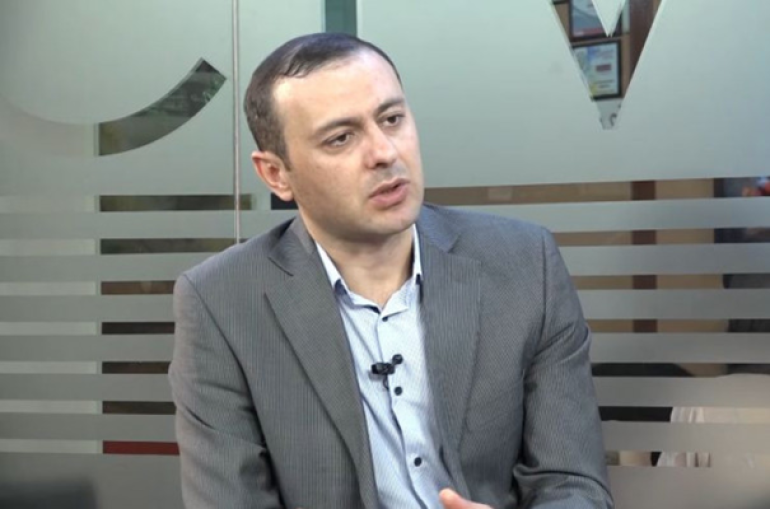 Ադեկվատ հասարակությունն «Ազգ-բանակի» անհրաժեշտություն չունի. Արմեն Գրիգորյան