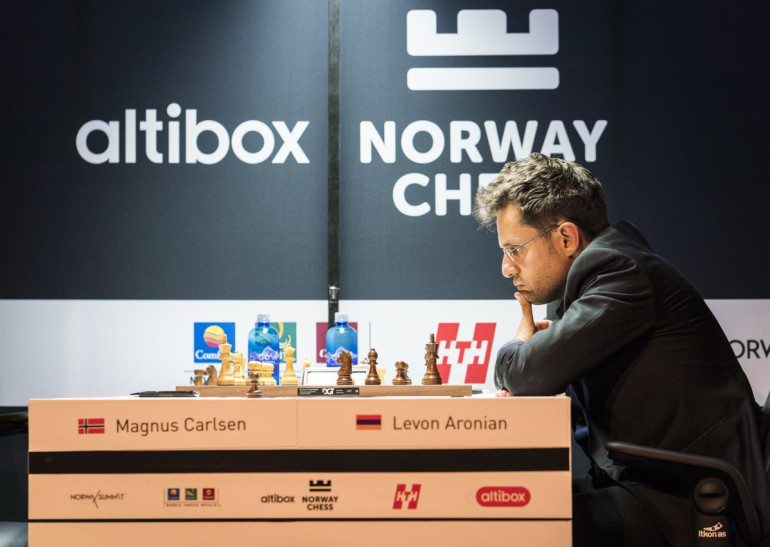 Altibox Norway Chess: Aronian beats Azerbaijani rival