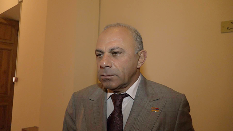 ՀՀԿ-ից այն մարդիկ են գնում, ովքեր գաղափարական առումով կուսակցության հետ առանձնապես կապ չեն ունեցել. Ալիկ Սարգսյան