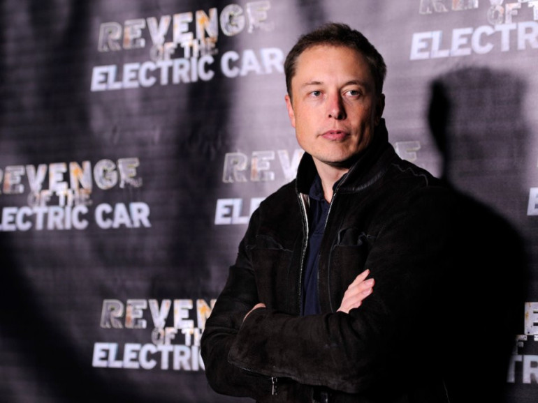 Tesla to lay off about 9% of staff amid Musk’s promises to leave Model 3 ramp-up unaffected