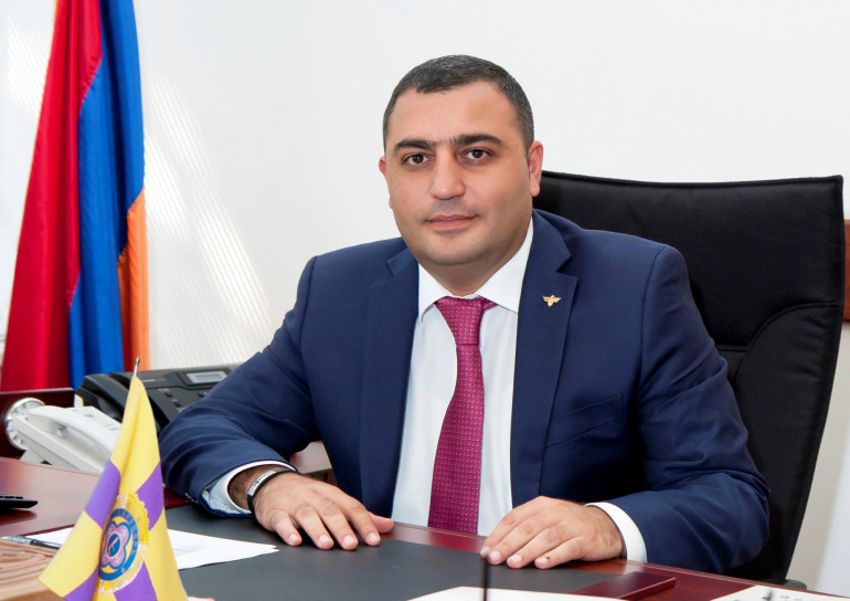 Կարեն Գրիգորյանը շարունակելու է կատարել Էջմիածնի քաղաքապետի լիազորությունները. մարզպետարանում ավարտվել է մարզպետի և քաղաքապետի հանդիպումը