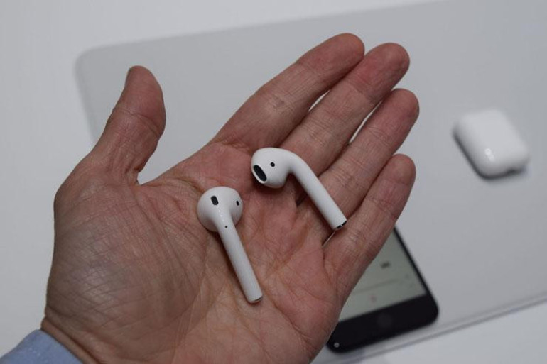 Apple-ը կներկայացնի AirPods ականջակալների կատարելագործված տարբերակը (տեսանյութ)
