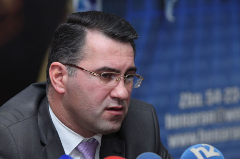 Եթե միջազգային գործընկերները չֆինանսավորեն ընտրություններին նոր տեխնոլոգիաների ներդրումը, ապա Կառավարությանը պետք չէ մեղադրել. Արմեն Մարտիրոսյան Եթե միջազգային գործընկերները չֆինանսավորեն ընտրություններին նոր տեխնոլոգիաների ներդրումը, ապա Կառավարությանը պետք չէ մեղադրել. Արմեն Մարտիրոսյան