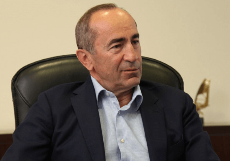 Ռոբերտ Քոչարյանը Հայաստանում չէ, սակայն «Մարտի 1-ի» գործով հարցաքննության համար ծանուցվել է. ՀՔԾ