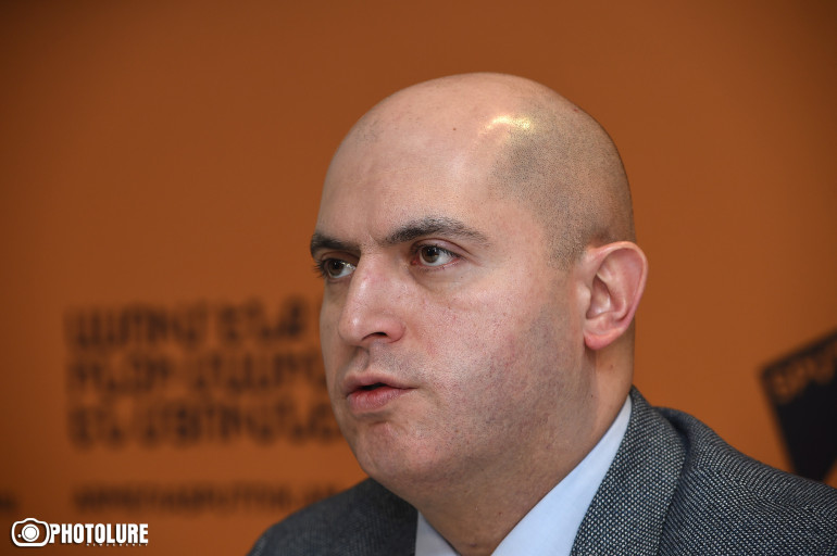 ԵՊՀ համապատասխան ֆակուլտետների և Դիվանագիտական ու Արդարադատության ակադեմիաների գործառույթները չեն հակադրվում. Ա. Աշոտյանը՝ վարչապետի հայտարարության մասին