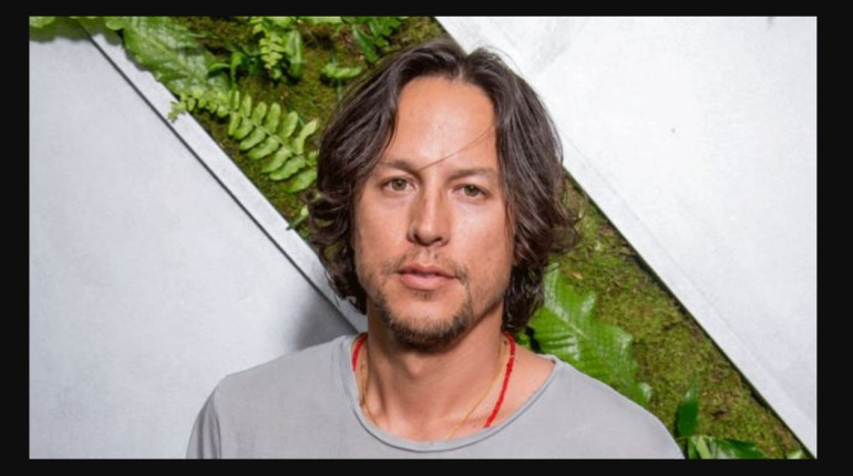 Cary Fukunaga to direct next James Bond movie