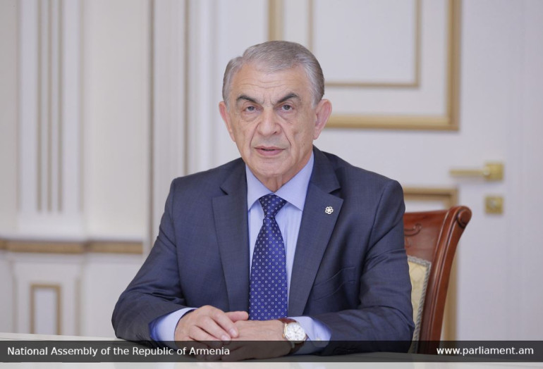 Երիտասարդ ընտանիքներին բնակարաններ տրամադրելու, սահմանապահ համայնքներում աշնանացանի սուբսիդավորման հետ կապված որոշումներ են կայացվել. ՀՀ վարչապետ (տեսանյութ) Երիտասարդ ընտանիքներին բնակարաններ տրամադրելու, սահմանապահ համայնքներում աշնանացանի սուբսիդավորման հետ կապված որոշումներ են կայացվել. ՀՀ վարչապետ (տեսանյութ)
