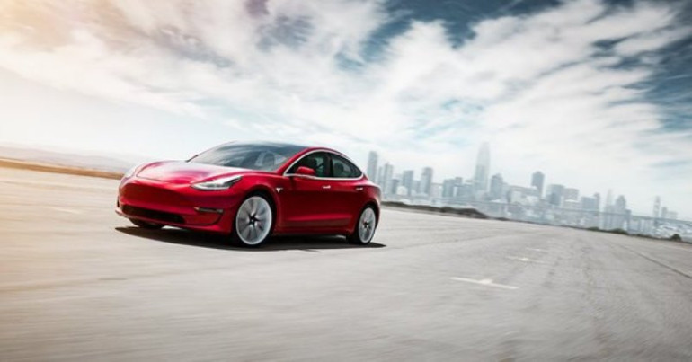 Tesla-ն սկսել է Model 3-ի 45.000 դոլարանոց մոդելի վաճառքը