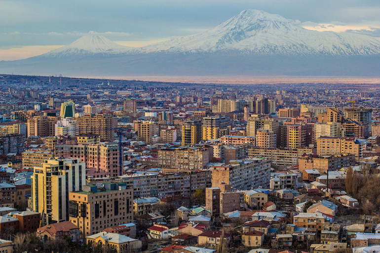 Հայուհիների կողքով բարդ է անտարբեր անցնելը. բելառուս լրագրողը կիսվել է Հայաստան կատարած այցի տպավորություններով Հայուհիների կողքով բարդ է անտարբեր անցնելը. բելառուս լրագրողը կիսվել է Հայաստան կատարած այցի տպավորություններով