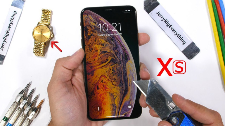 Բլոգերը ստուգել է նոր iPhone XR-ի դիմացկունությունը (տեսանյութ)