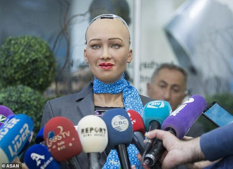  AI humanoid Sophia granted the world's first robot VISA as she embarks on a world tour