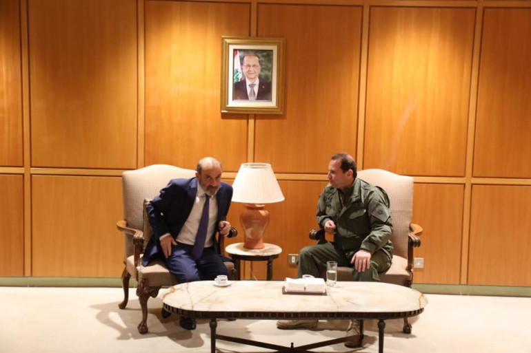 Armenia's acting defense minister meets with Lebanese counterpart
Armenia's acting defense minister meets with Lebanese counterpart
