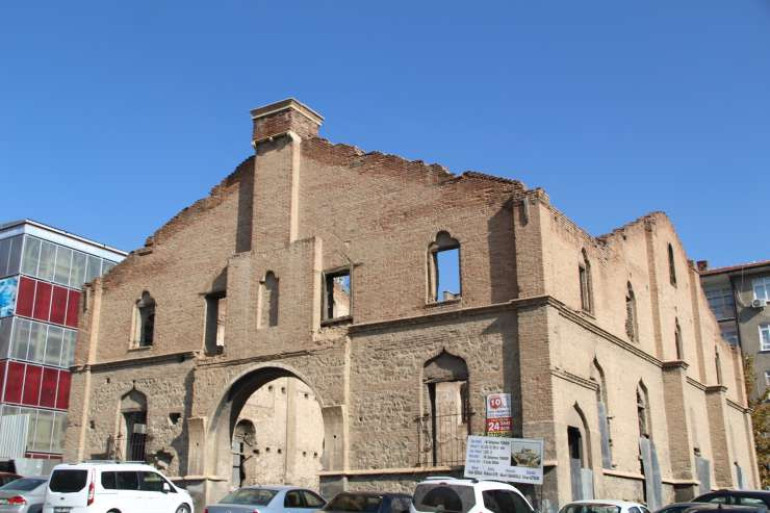Թուրքիայում պատմական Խարբերդի հայկական եկեղեցին նորոգելու համար անհրաժեշտ է շուրջ 2 մլն դոլար, ինչը պետությունը չի փոխհատուցում