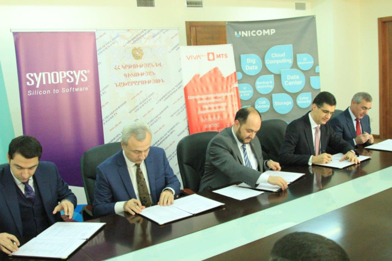 ԿԳՆ-ի, ՎիվաՍել-ՄՏՍ, Սինոփսիս Արմենիա, Յունիքոմփ ընկերությունների և ՏՀՏ գործատուների միության միջև ստորագրվել է փոխըմբռնման հուշագիր