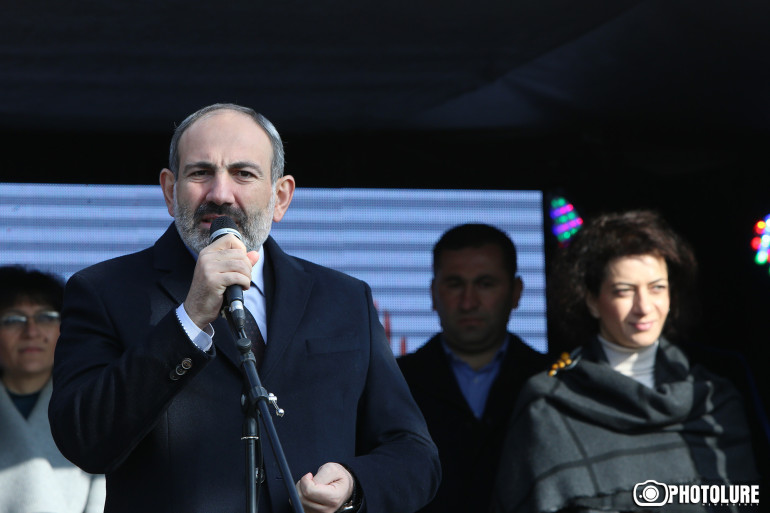 Որոշ մարդիկ, քաղաքական սադրիչ հայտարարություններով, հույս ունեն դավադիր պատերազմ հրահրել՝ լուծելով խմբային շահերը, նրանցով պետք է զբաղվի ԱԱԾ-ն. Ն. Փաշինյան Որոշ մարդիկ, քաղաքական սադրիչ հայտարարություններով, հույս ունեն դավադիր պատերազմ հրահրել՝ լուծելով խմբային շահերը, նրանցով պետք է զբաղվի ԱԱԾ-ն. Ն. Փաշինյան