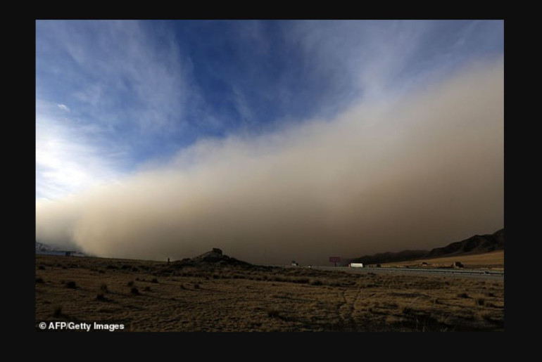 Rare 'yellow snow' blankets north-west China due to freezing temperatures and sandstorms