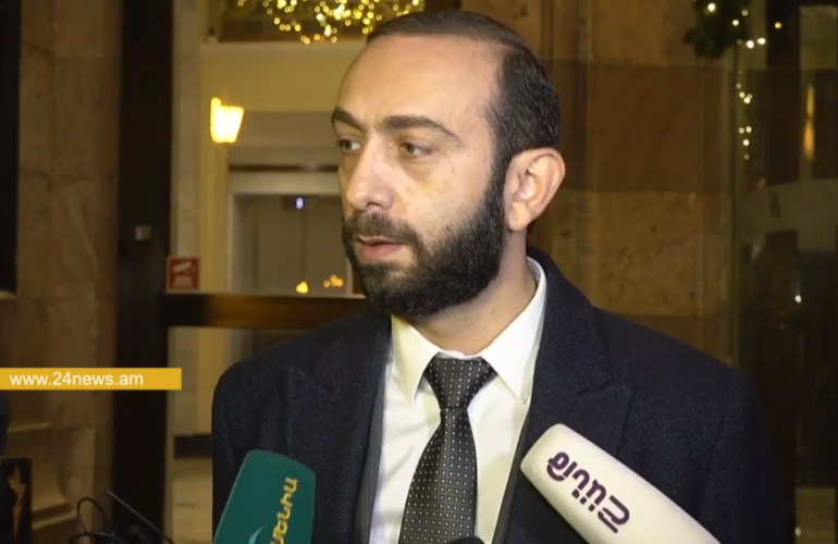 Պաշտոնապես ասում եմ՝ այն տարածքները, որոնք մայիսի 8-ի դրությամբ եղել են ՀՀ ԶՈւ վերահսկողության ներքո, շարունակում են մնալ ՀՀ ԶՈւ վերահսկողության ներքո․ Նիկոլ Փաշինյան Պաշտոնապես ասում եմ՝ այն տարածքները, որոնք մայիսի 8-ի դրությամբ եղել են ՀՀ ԶՈւ վերահսկողության ներքո, շարունակում են մնալ ՀՀ ԶՈւ վերահսկողության ներքո․ Նիկոլ Փաշինյան