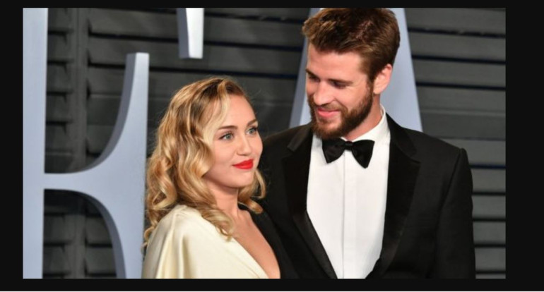Miley Cyrus confirms marries Liam Hemsworth