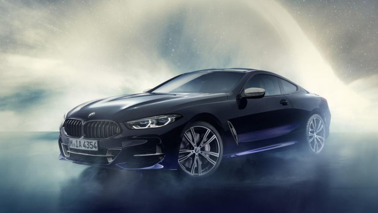 BMW-ն ներկայացրել է երկնաքարի բեկորներով զարդարված բացառիկ մեքենա (լուսանկարներ)