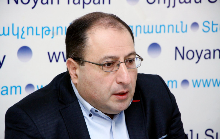 Դատարան է ներկայացվելու տեսանյութ, ըստ որի՝ մարտի 1-ին քաղաքացիական հագուստով անձը ցուցարարների ուղղությունից կրակում է ոստիկանների ուղղությամբ. Քոչարյանի փաստաբան